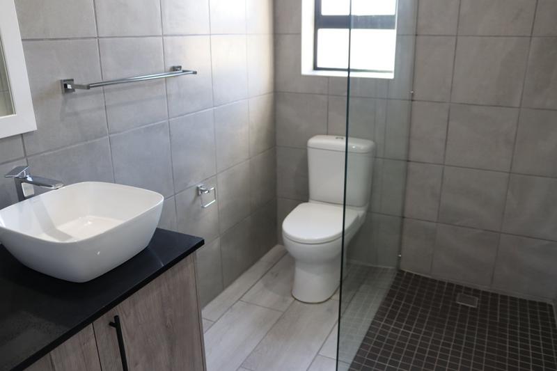 4 Bedroom Property for Sale in Pearly Beach Western Cape